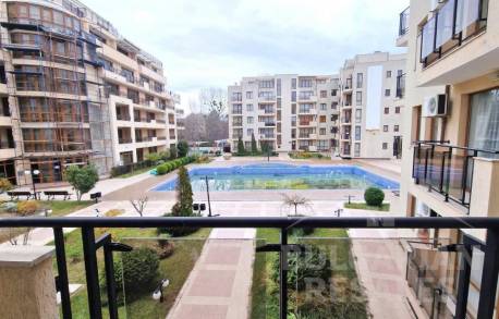 Отстъпка! Тристаен апартамент в добър квартал! - Снимка 2