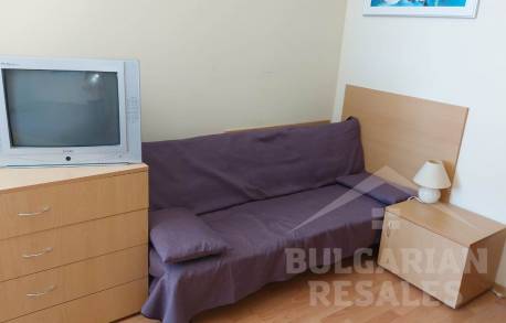 Prízemný byt s výhľadom na more v komplexe prvej línie - Фото19