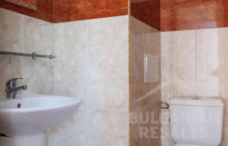 Тристаен апартамент в България, недалеч от морето - Снимка 8