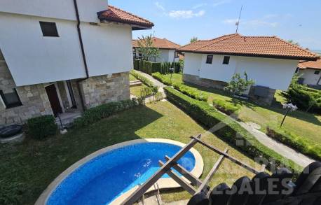 Побързайте! Най-добрата цена, вила с три спални! - Снимка 37