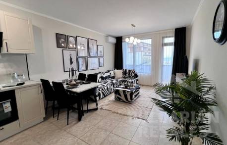 Двухкомнатная квартира с дизайнерским ремонтом в живописном комплексе - Фото 8