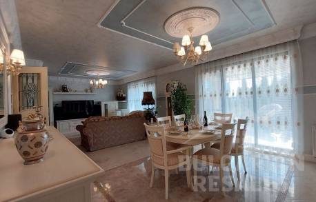 Луксозна къща с 4 спални в луксозния комплекс Victoria Royal Garden - Снимка 10