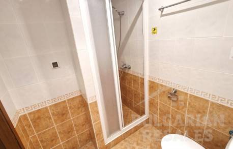 Отстъпка! Тристаен апартамент в добър квартал! - Снимка 13