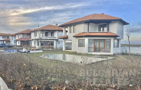 Коттедж с личным бассейном в Ахелое - Фото 3