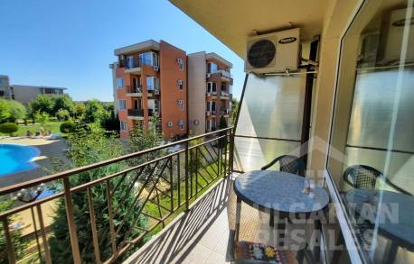 Студия с красивым видом на бассейн и территорию - Фото8