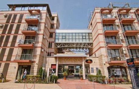 Студия с двориком в комплексе Тарсис - Фото1