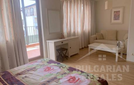 Просторная студия с большим балконом в 150 м от пляжа - Фото3