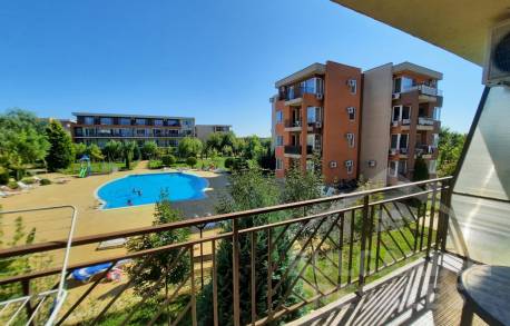 Студия с красивым видом на бассейн и территорию - Фото1