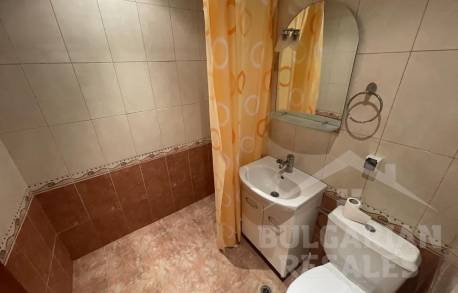 Apartment in a small complex near the sea - Photo 14