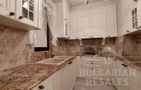 Луксозна къща с 4 спални в луксозния комплекс Victoria Royal Garden - Снимка 24