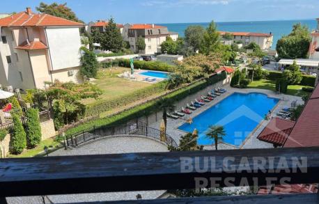 First line and sea view! Apartment in the complex “Amfora” - Photo 1