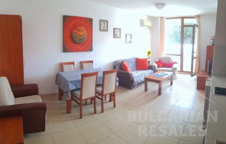 Apartments in complex Ashton Hall  - Photo 2