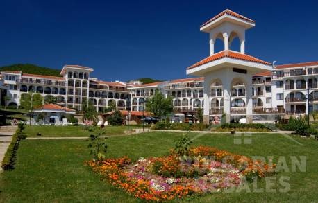 Apartment with a view of the sea in the complex Kambani - Photo 1