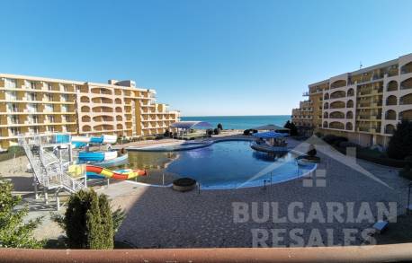 Апартамент на първа линия с изглед към морето  - Снимка 15