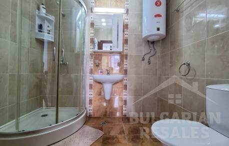 Трехкомнатная квартира в Равде с видом на бассейн в 300 метрах от моря - Фото5