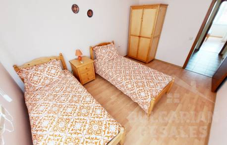 Супер изгодна инвестиция! Три стаи на страхотна цена! - Снимка 13