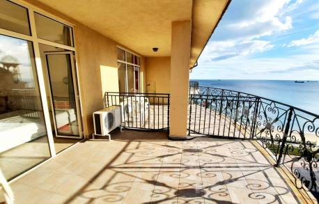 Просторная квартира на первой линии с видом на море - Фото 8