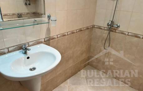 Apartment in a prestigious area of the resort Sveti Vlas - Photo 9