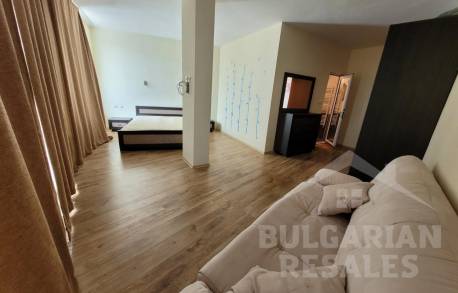 Апартамент с огромна тераса в Несебър - Снимка 5