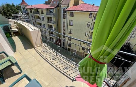 Уютный апартамент на последнем этаже в комплексе Авалон - Фото2