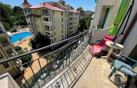 Уютный апартамент на последнем этаже в комплексе Авалон - Фото3