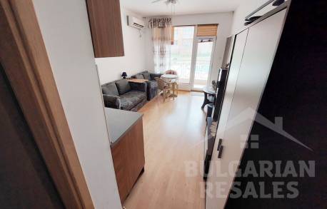 Equipped studio in a closed complex - Photo 3