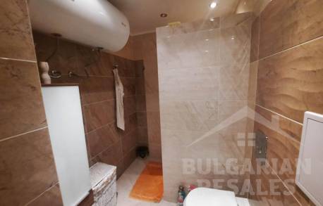 Trzypokojowy apartament na 1 linii nad morzem w Pomorie - Фото16
