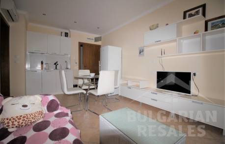 Buying an apartment in the Santa Marina complex - Photo 3