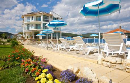 Апартамент с видом на море в закрытом комплексе - Фото5