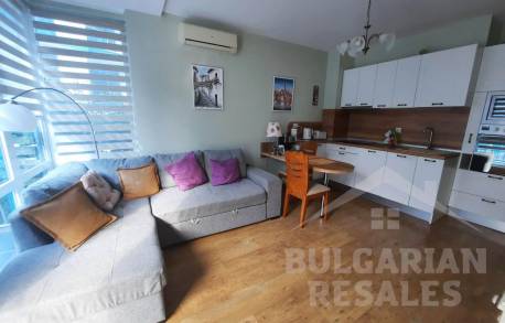 Trzypokojowy apartament na 1 linii nad morzem w Pomorie - Фото3