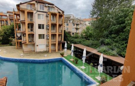 Affordable apartment in Casa Brava complex - Photo 1