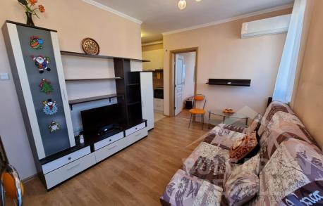 Compact apartment in Messembria Palace - Photo 4