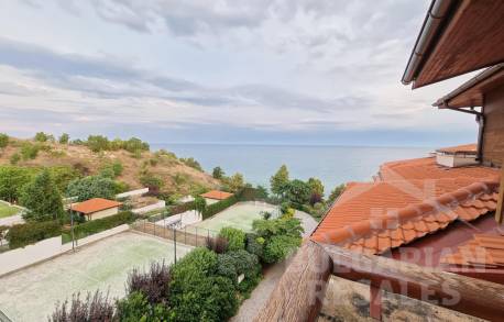 Вид на море! Трехкомнатный апартамент на 1 линии у моря - Фото1