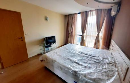 Apartment renovated in the complex Avalon - Photo 7