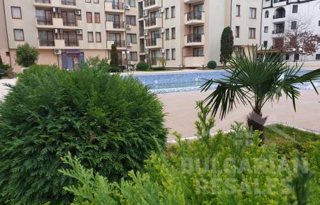 Апартаменти с гледка към планината в Sunny Victory - Снимка 1