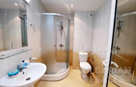 Просторная трехкомнатная квартира с видом на море - Фото 6