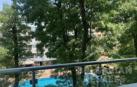 Отличная квартира с видом на бассейн в комплексе Ясен - Фото14