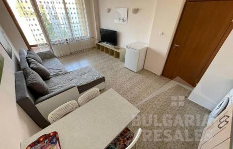 Apartment in a complex close to the sea and the town of Nessebar - Photo 4