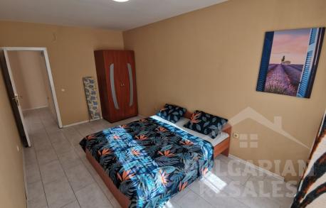 Апартамент на първа линия до парка и морето  - Снимка 10