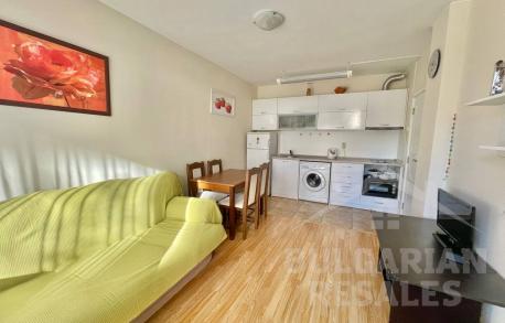 Квартира в городе в жилом комплексе без бассейна - Фото 1