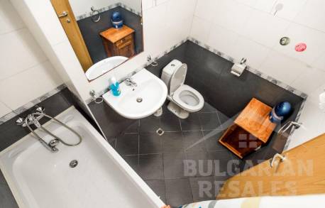 Квартира на первом этаже с выходом к бассейну в элитном комплексе - Фото10