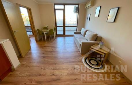 Апартамент в комплекс без басейн с ниска такса за поддръжка - Снимка 2