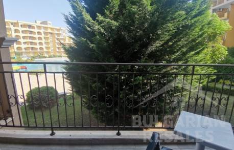 Duży apartament w okazyjnej cenie w Midia Grand Resort - Фото11