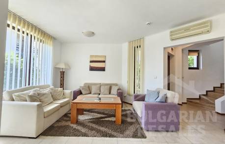 Побързайте! Най-добрата цена, вила с три спални! - Снимка 16