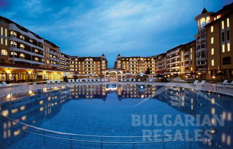 Modern renovation, flat in Royal Sun complex - Photo 13