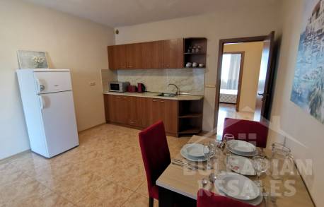 Duży apartament w okazyjnej cenie w Midia Grand Resort - Фото3