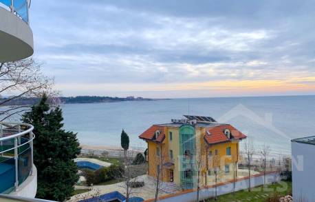 Luksusowe mieszkanie z dwiema sypialniami na 1 linii - Фото15