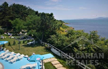 Trzypokojowy apartament na 1 linii nad morzem w Pomorie - Фото18