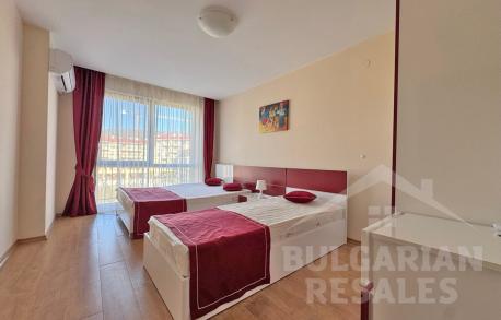 First line! One-bedroom apartment in the Premier Fort Beach complex - Photo 8