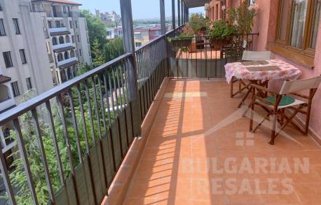 Просторная студия с большим балконом в 150 м от пляжа - Фото5